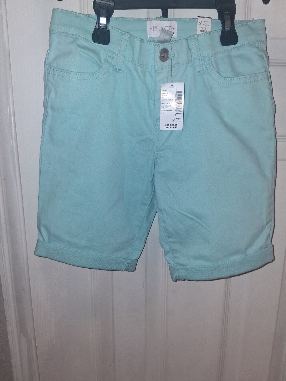 The Children's Place Girls Mellow Aqua Shorts, featuring a roll-cuff Sz.8 (Kids)